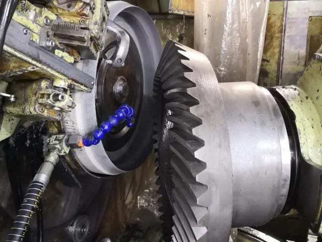 Spiral Bevel Gear Grinding